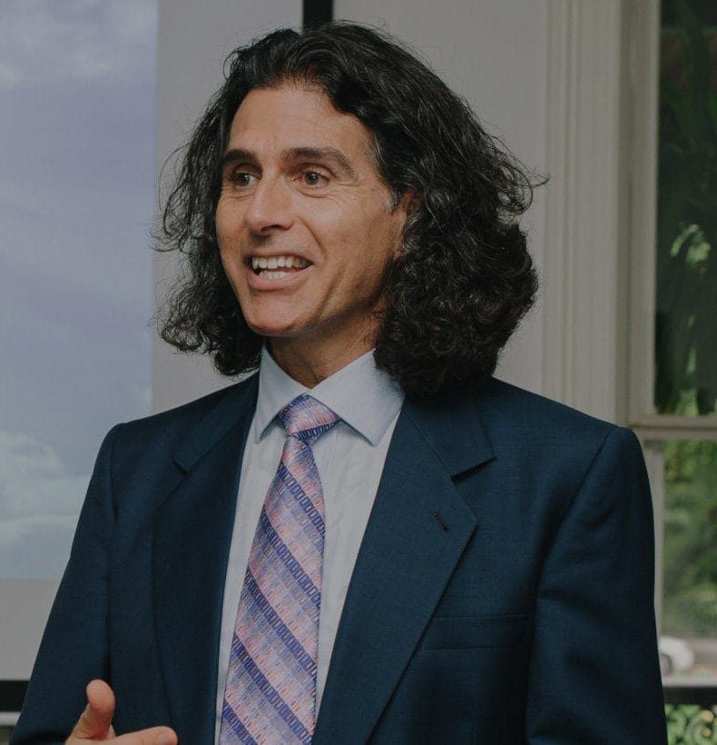 Dr Ari Diskin, Doctor of Chiropractic (USA), founder of Diskin Life in Fitzroy